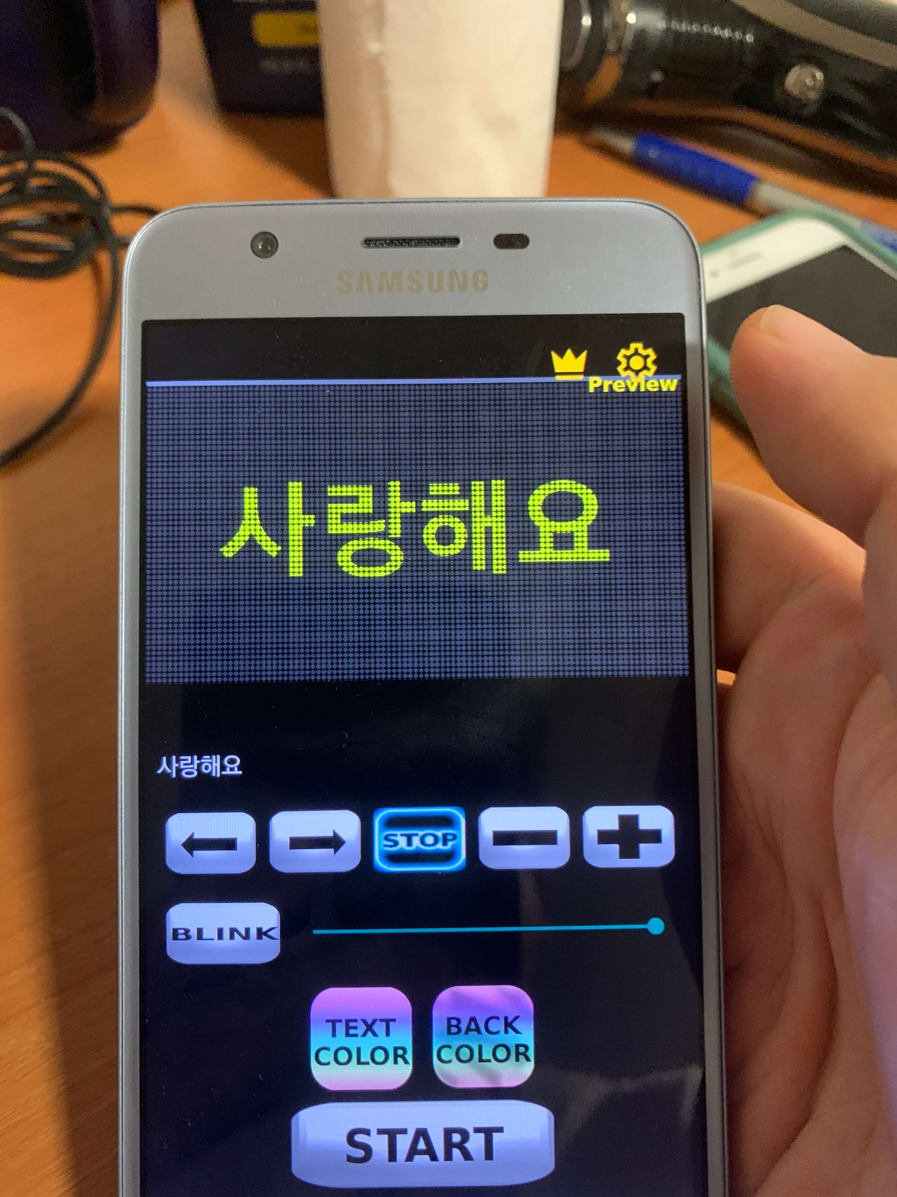 배경 회색