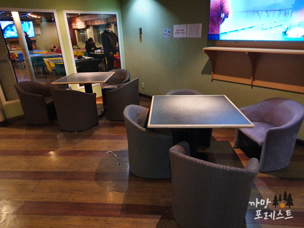 엠에스페리 휴게 공간