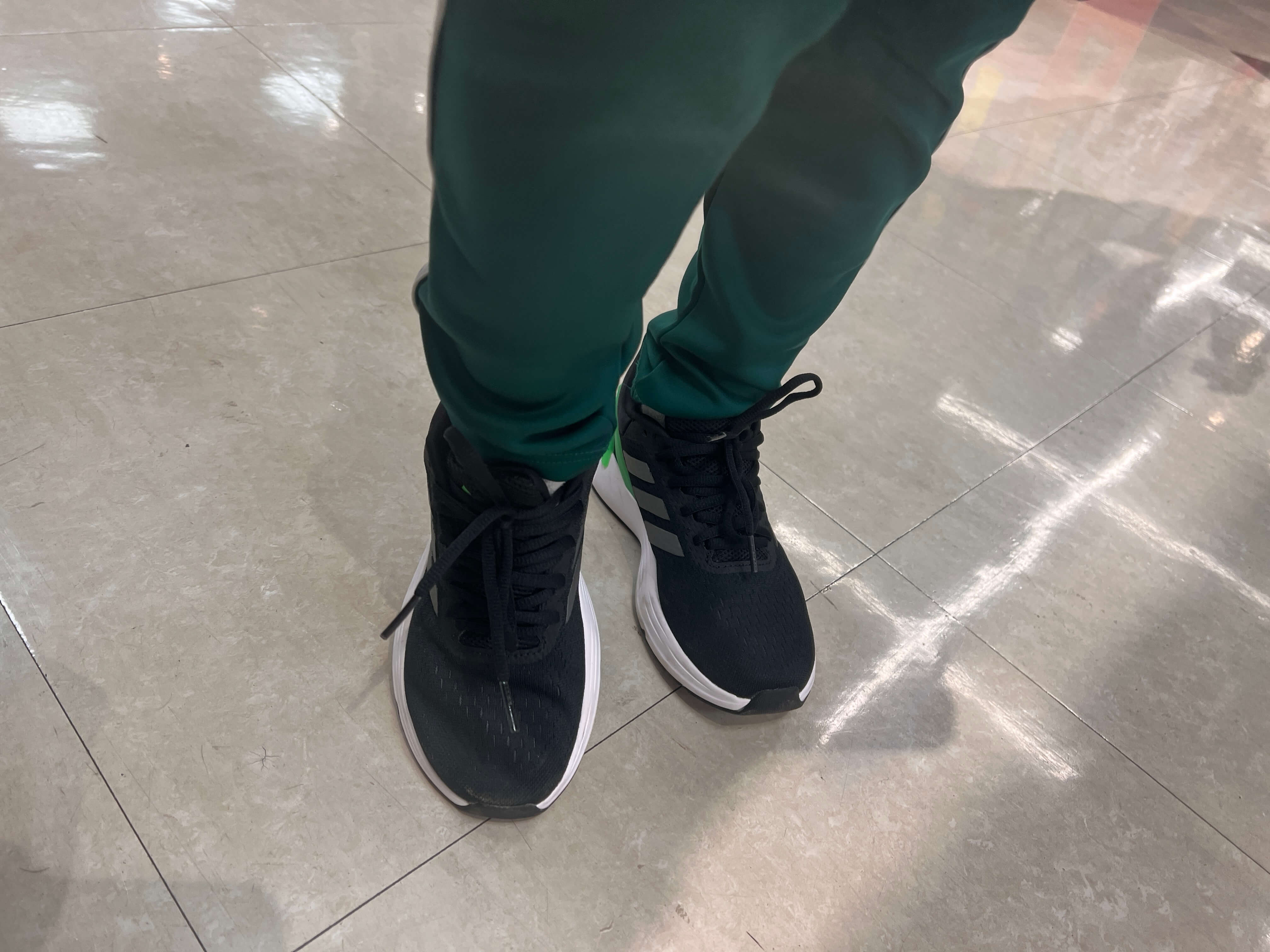 아디다스 어린이 운동화