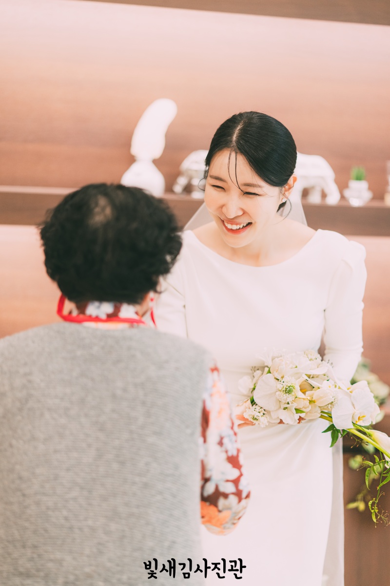 소풍컨벤션웨딩 라온제나홀 본식스냅 서브스냅 12