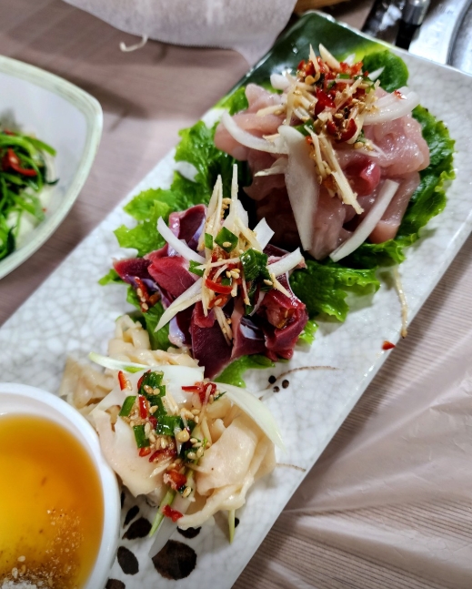 구례 산수유축제 맛집 지리산온천 인근 맛집 청기와뜰 양미한옥가든 당골식당 산수유두부마을식당 단테텍사스바베큐 진미식당 봉성피자