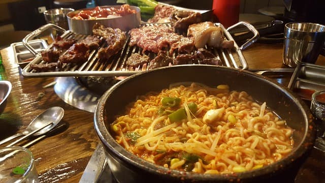 속까지 시원하게 풀리는 해장라면 레시피 ❘ 숙취 해소와 든든한 한 끼
