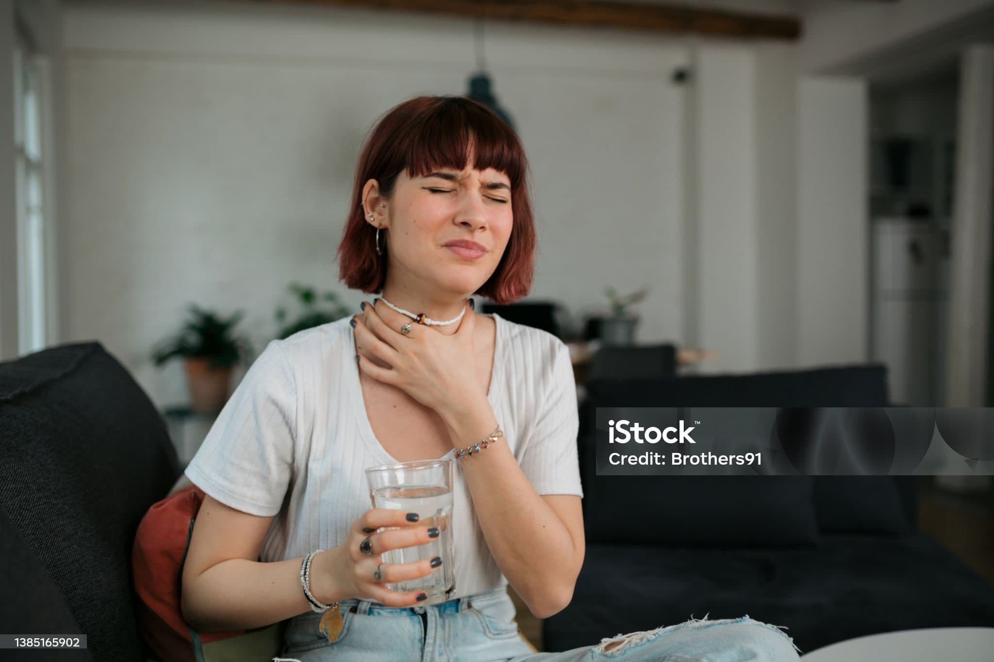 목에서 피가 넘어오는 경우&amp;#44; 단순 감기인지 구분법