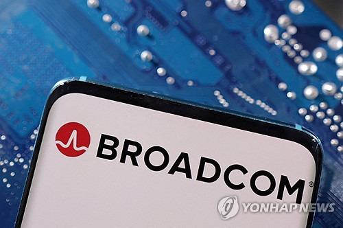 브로드컴 AI 칩 개발