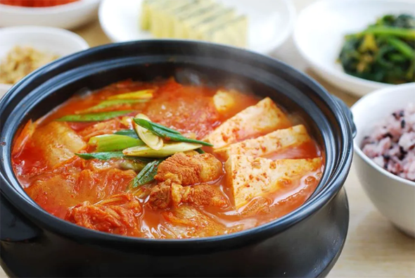 돼지고기 김치찌게