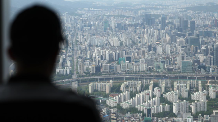 서울 강남권 아파트 단지의 모습