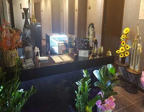 Moon 타이테라피