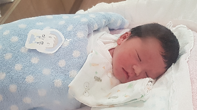 곤히 잠자는 아기