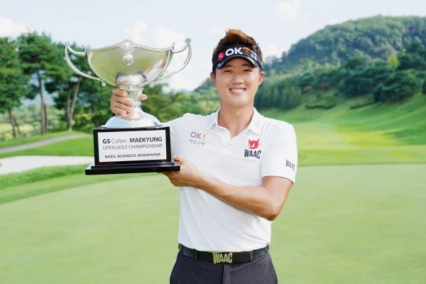 이태희 프로필 나이 학력 고향 남서울의 사나이 매경오픈 최초 3승 도전과 상금 기록