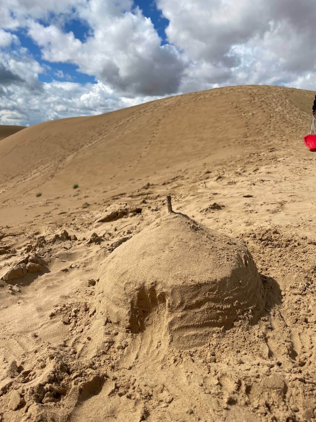고비사막 탐험 &ndash; 몽골의 극적인 풍경과 모험의 세계