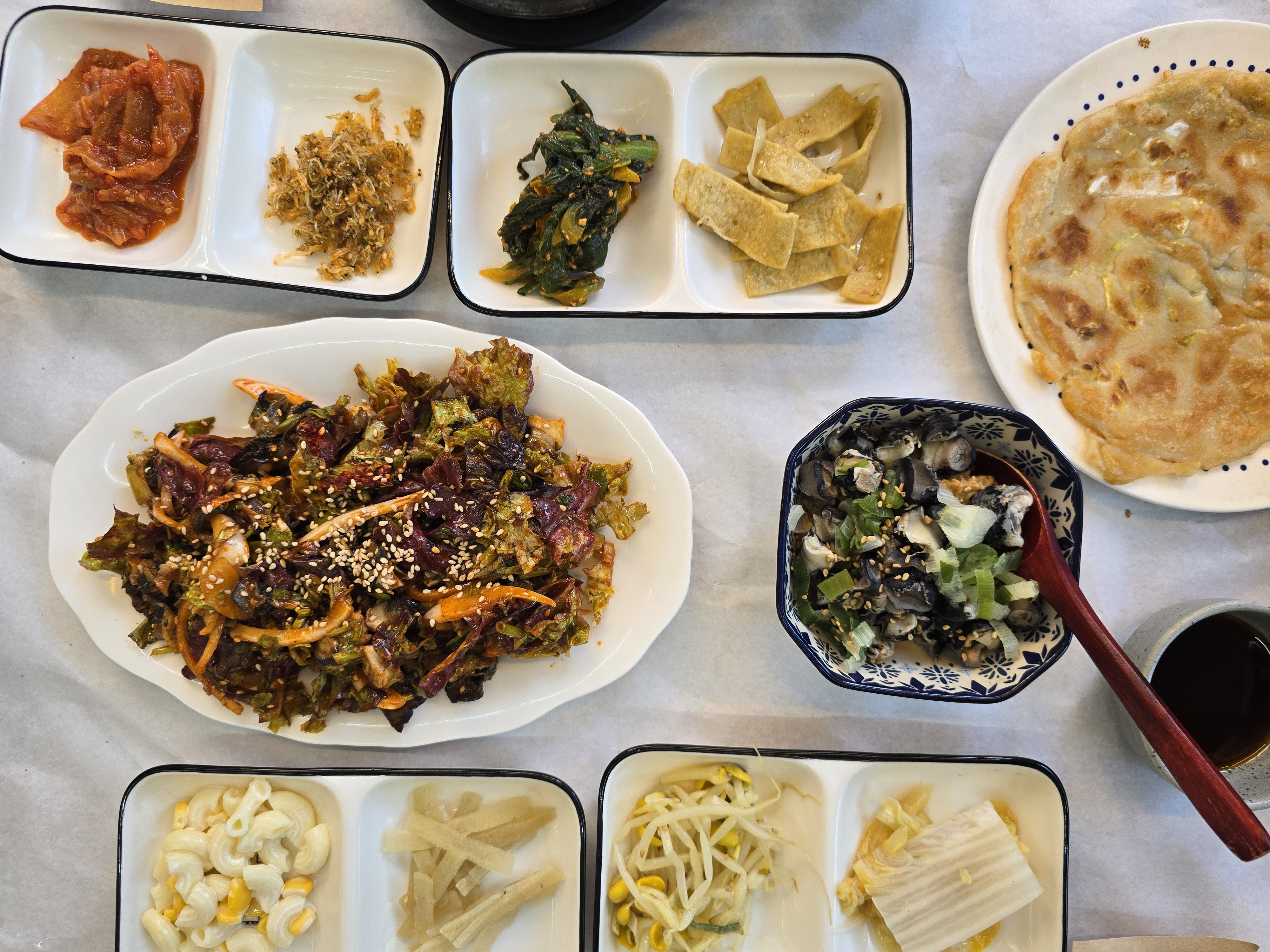 밑반찬, 우렁강된장, 우렁초무침