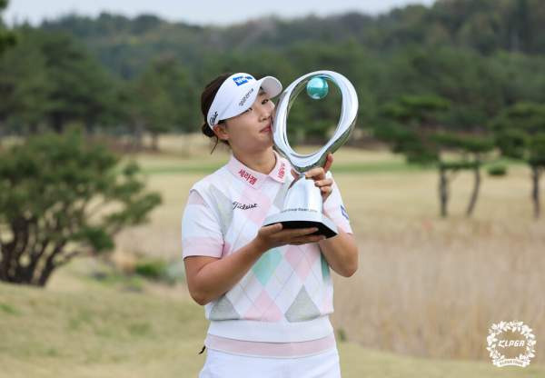 김민솔 시즌 3승: KLPGA 맥콜&middot;모나 용평 오픈 시즌 우승 상금 기록 및 신인왕 지표 분석 총정리