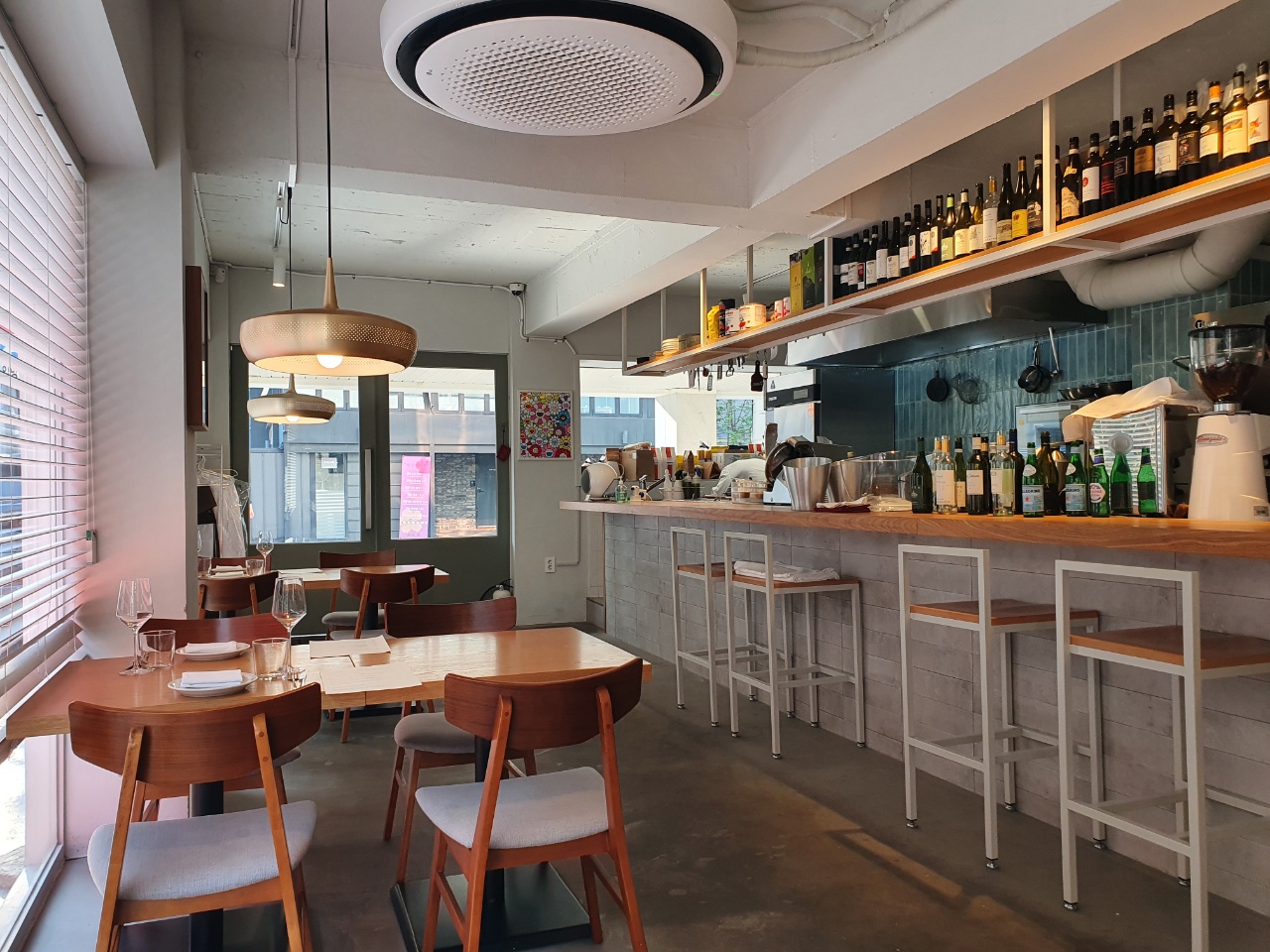 일리조 파스타 내부