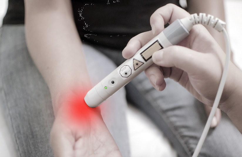 콘드로이친이 필요한 관절사진