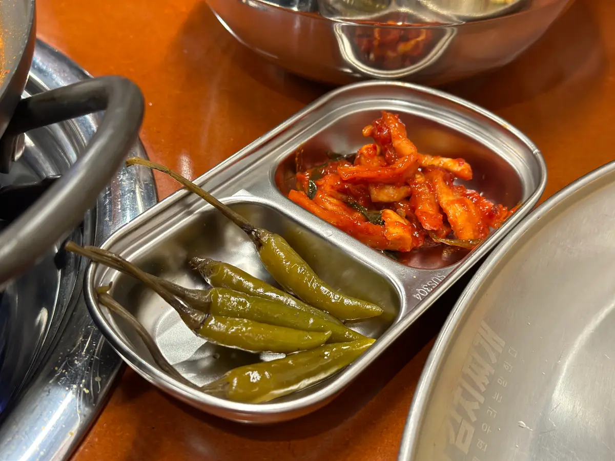 백채김치찌개