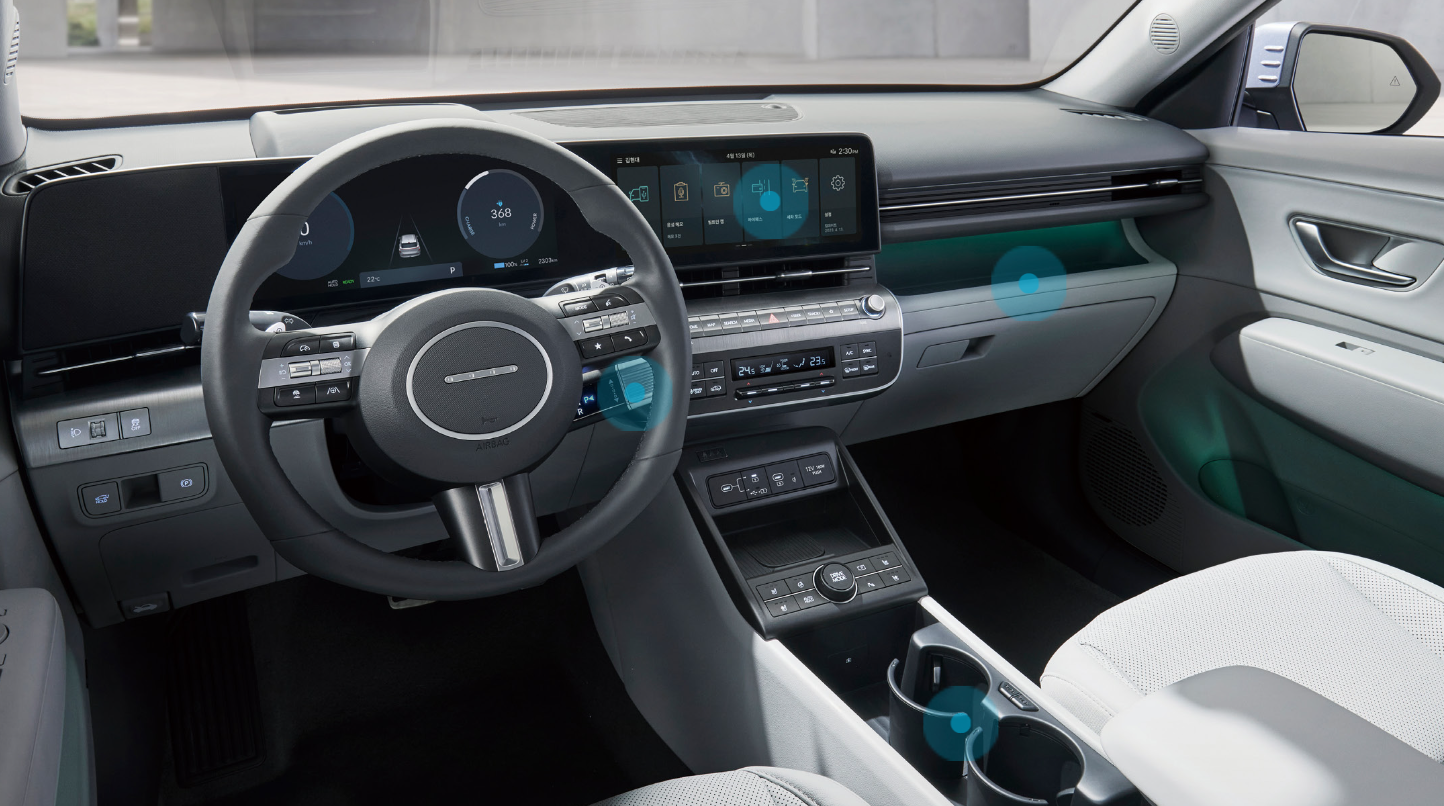 코나-일렉트릭-실내