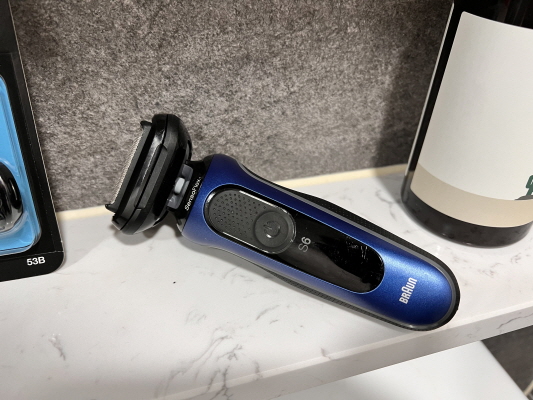 브라운 시리즈 6 전기 면도기