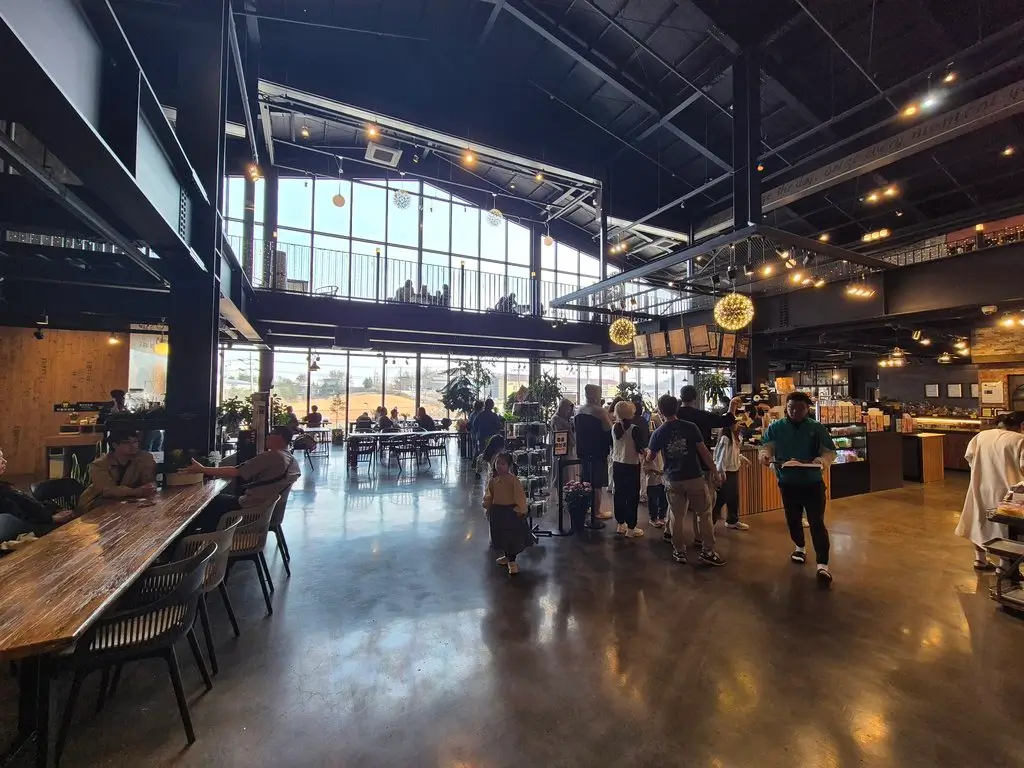 이여로 제빵소 내부 모습