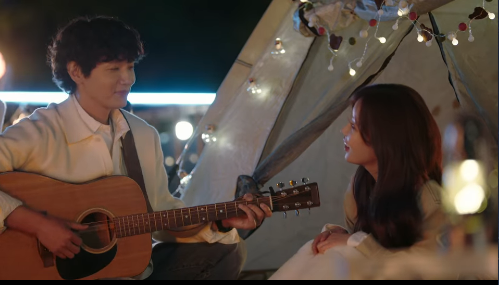 캠핑장에 간 필승과 도라