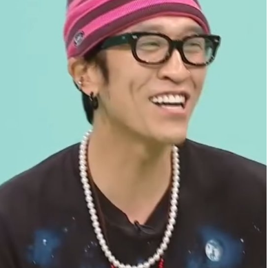 코요태 빽가 사진