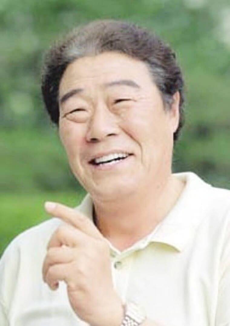 배우-김성겸