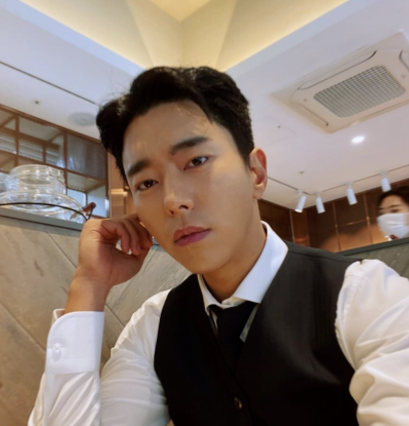 윤현민19