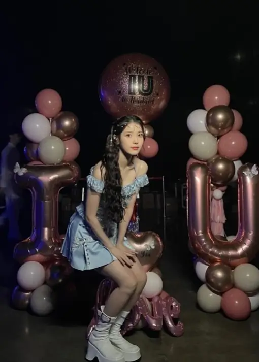 아이유 IU 프로필 갤러리ㅣ노래 음악 mbti 인스타 유튜브