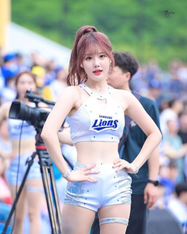 최홍라 치어리더 완벽 분석: 나이, 학력, 프로필 및 2026년 한화 이글스 이적 비하인드 스토리