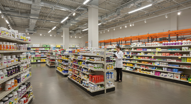 창고형약국 이미지