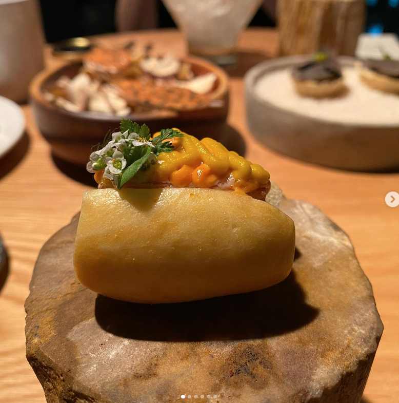 식당 '묘미' 음식 사진