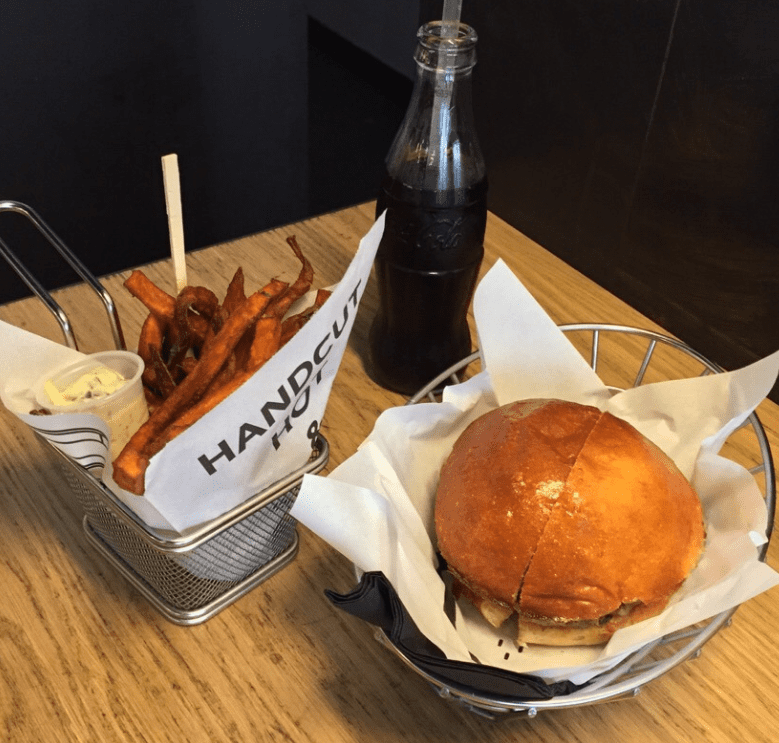 파리 프랑스 꼭 가봐야 할 음식점 Blend Hamburger