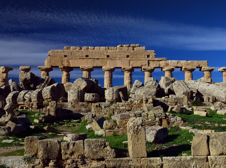 고대 유적부터 현대 건축까지, 시대별 명작