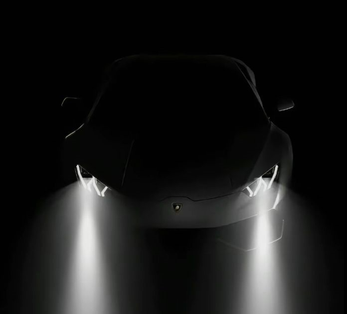 어둠속에서-켜진-라이트