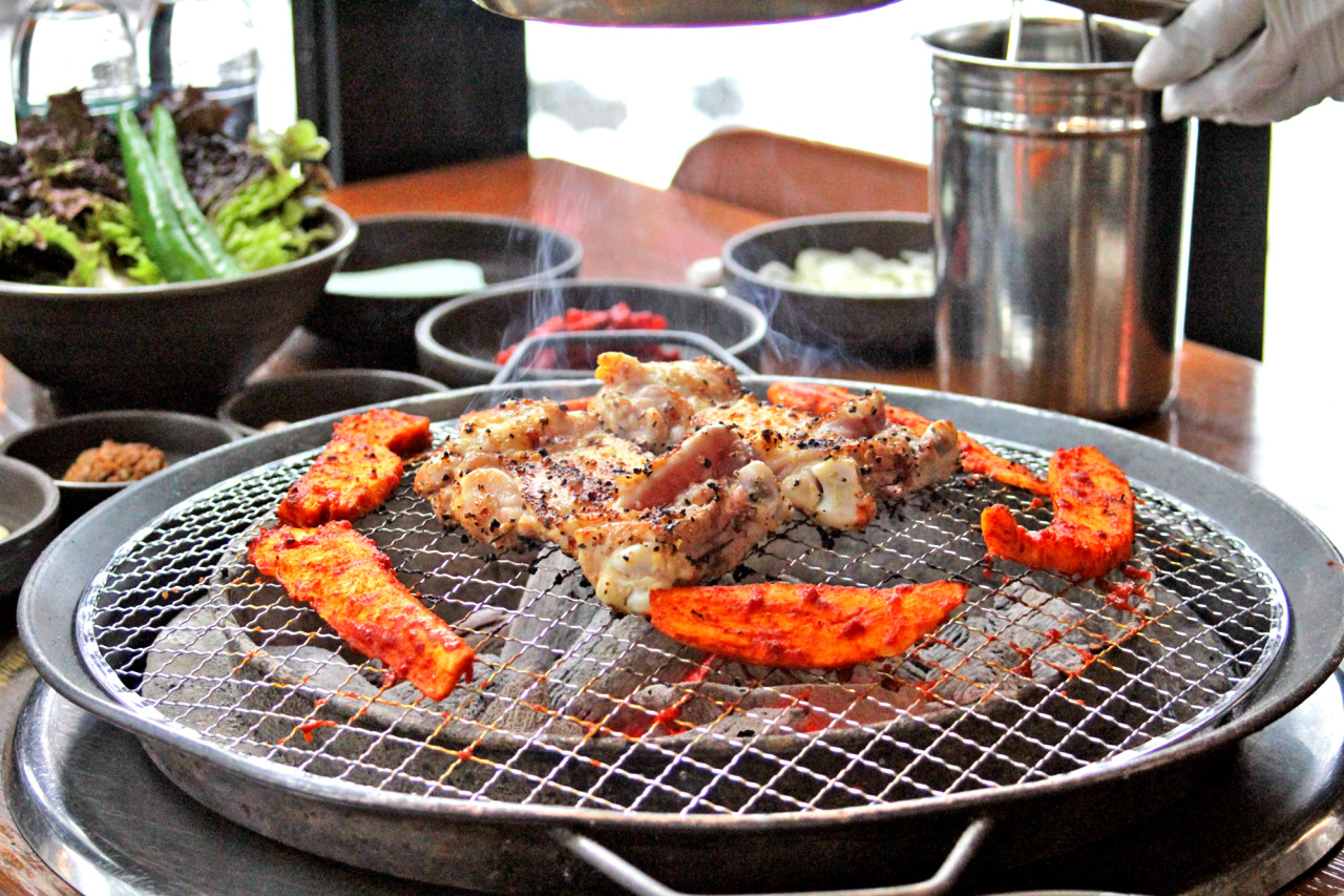 토담숯불닭갈비
