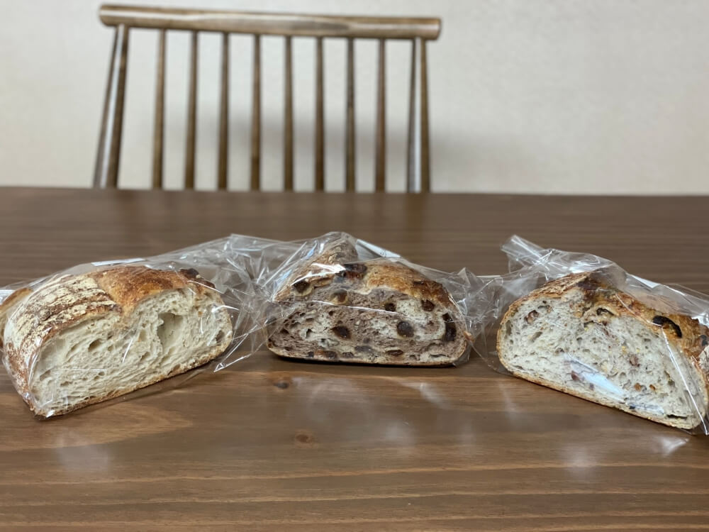 르뱅룰즈-르뱅,-5그레인,-시나몬롤-사워도우-모습