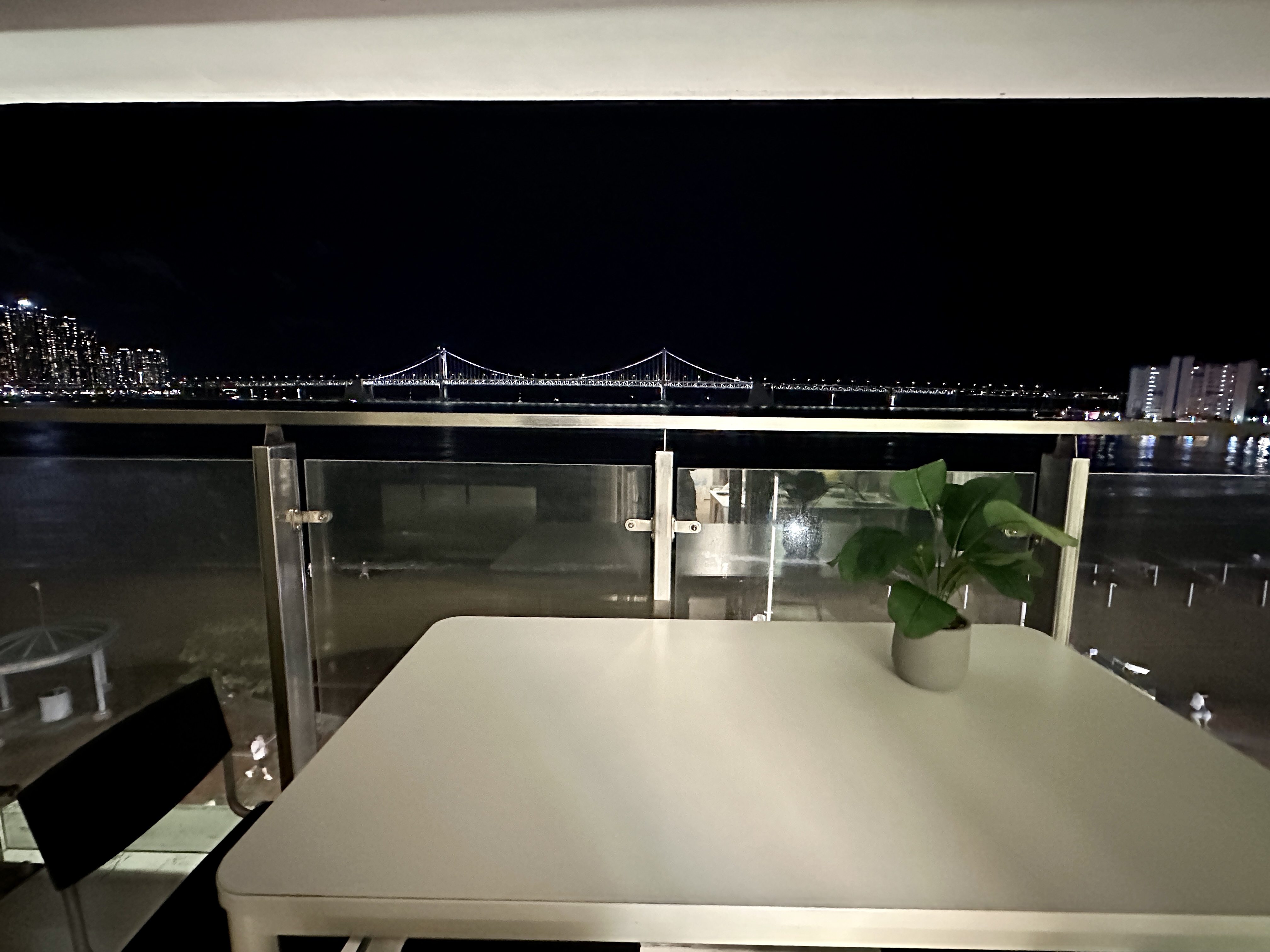 광안대교가 보이는 테라스