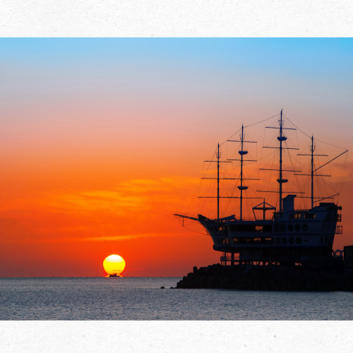 정동진역 앞 바다 풍경