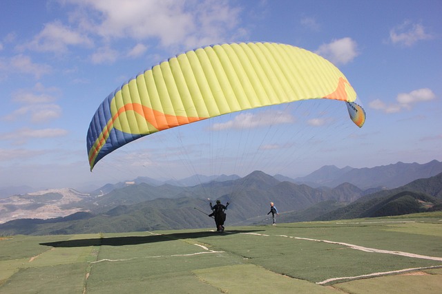 paragliding