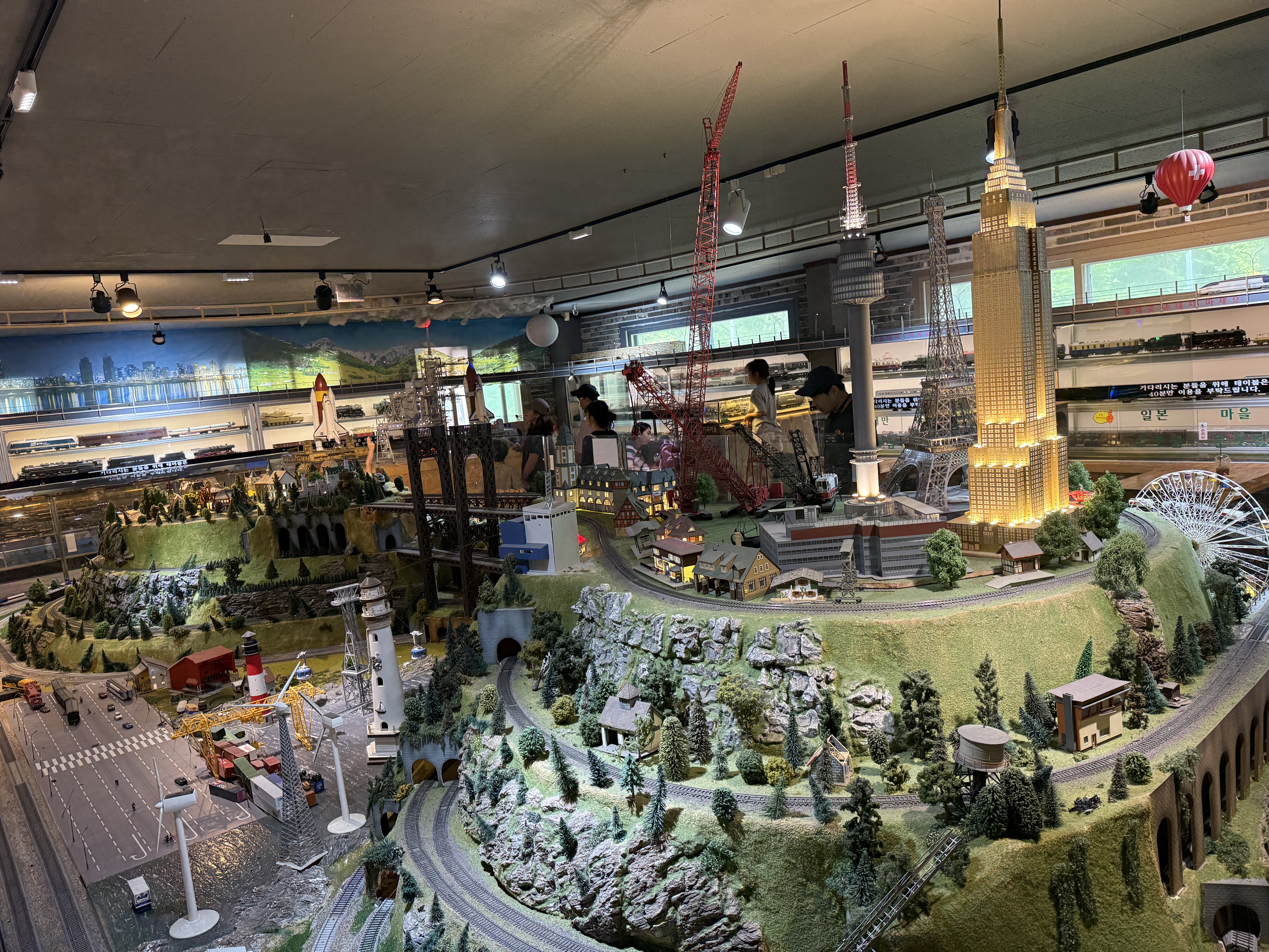 기차 왕국 카페 사진