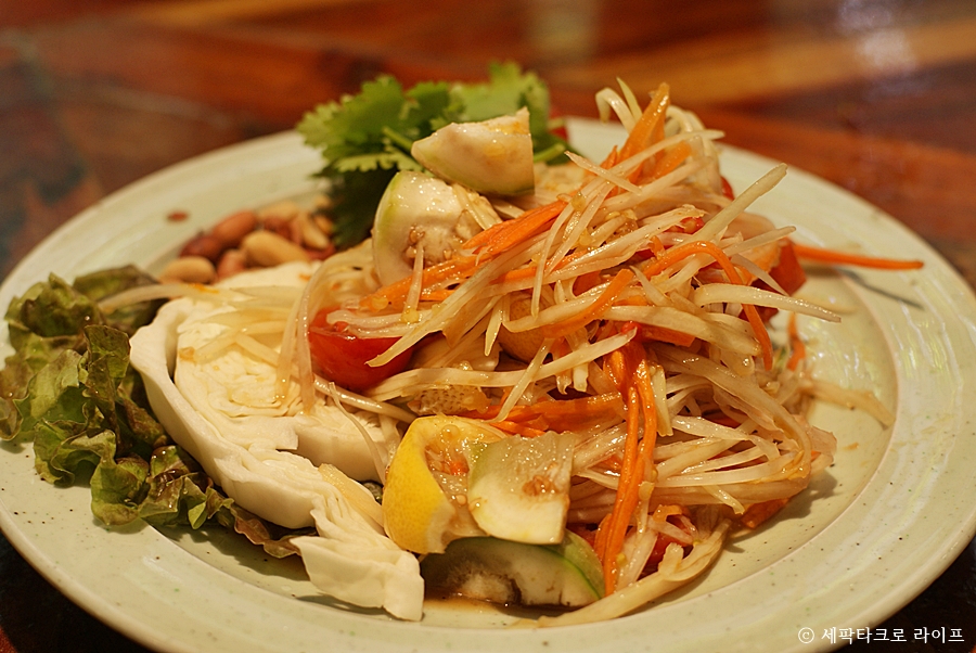 쏨땀쁠라_부산알로이타이음식점