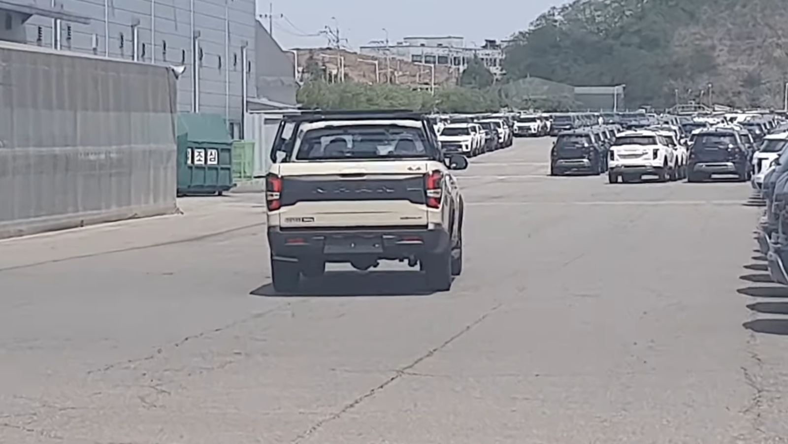 KG모빌리티 렉스턴 스포츠&칸 쿨멘