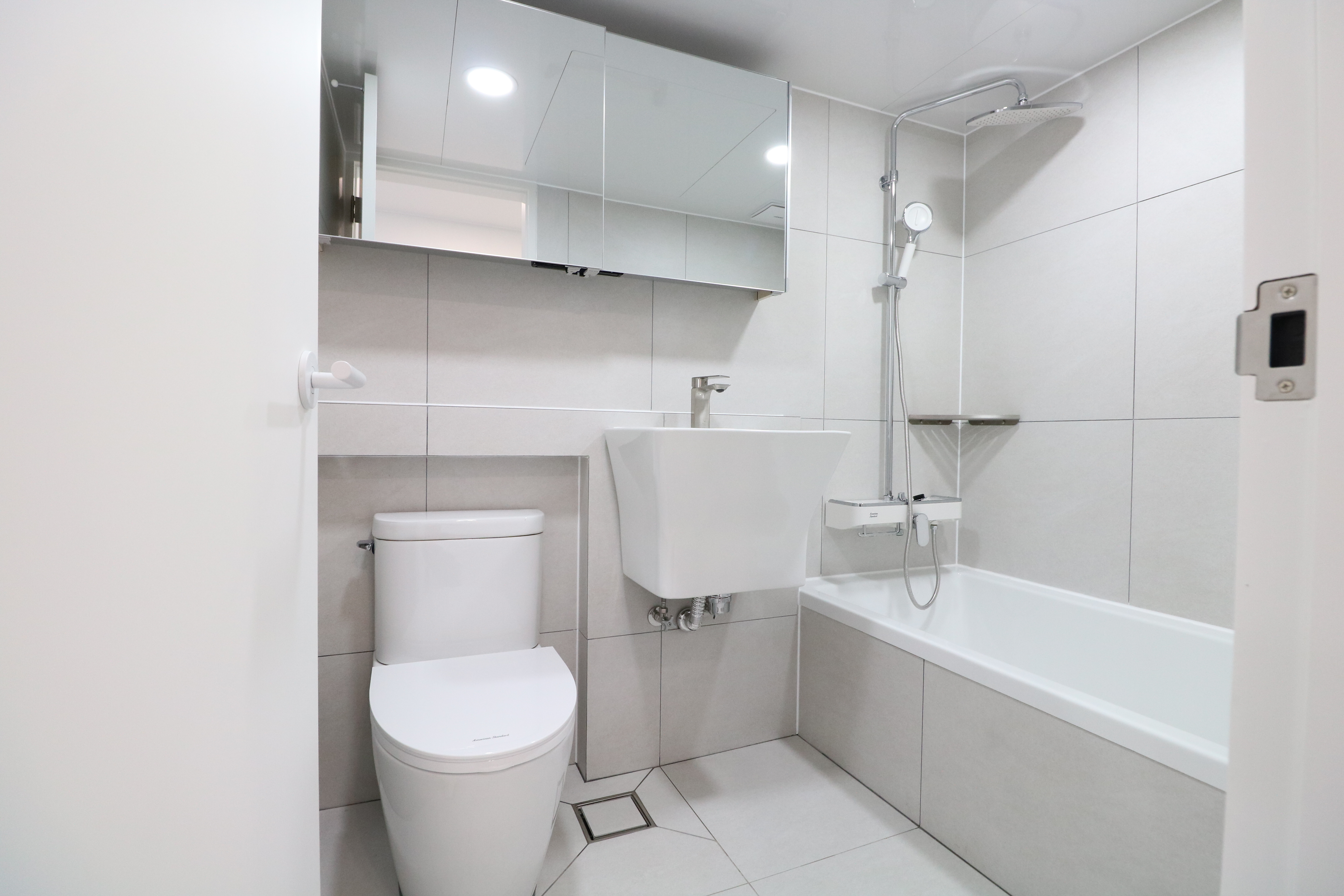 아파트 욕실 리모델링