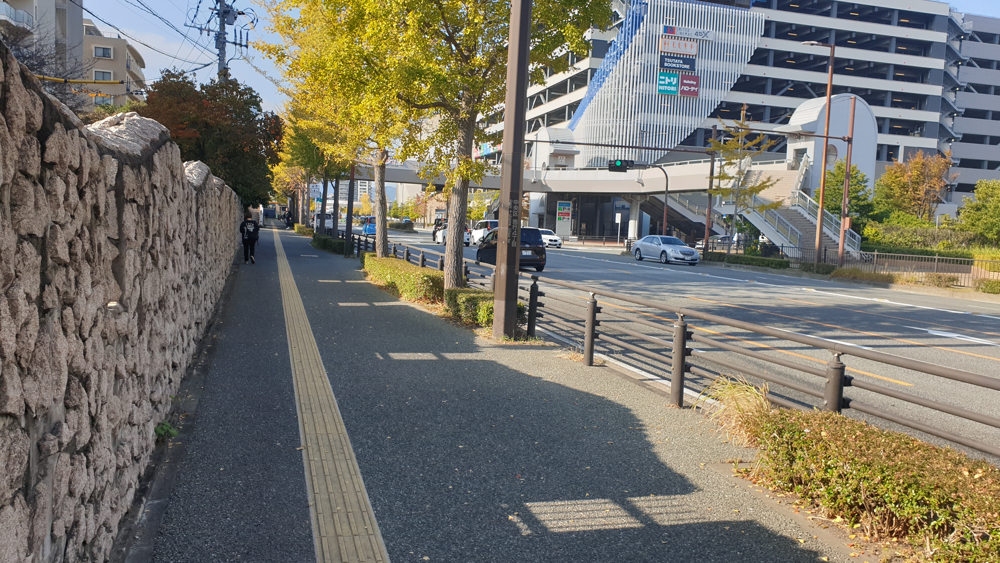 후쿠오카돔 가는길 도로위의 모습