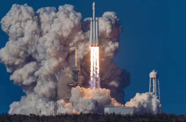 우주항공 ETF 전망: 한 달 수익률 50% 돌파 분석