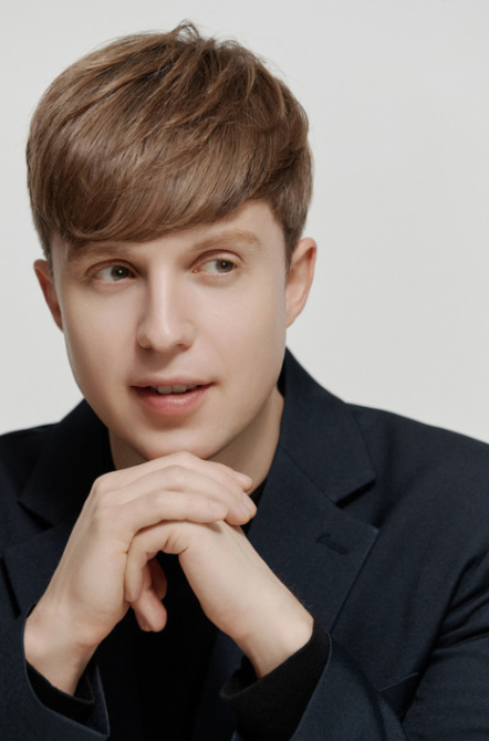 줄리안 워터밤 일침 프로필