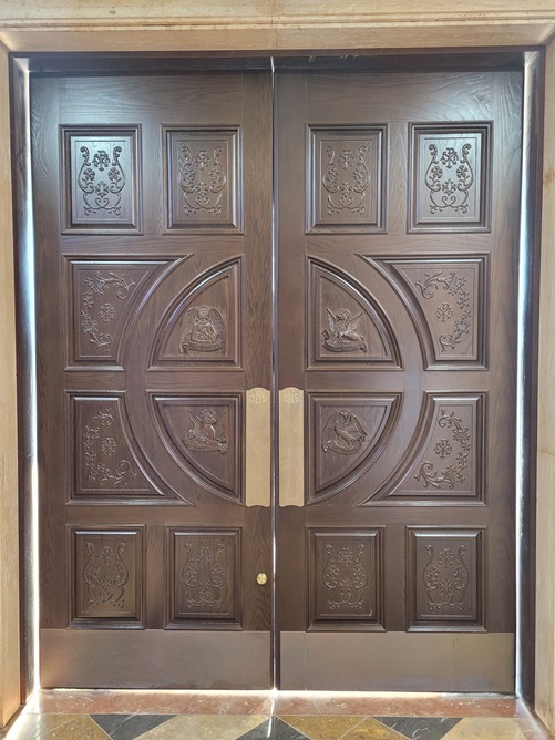 대천성당 성전 출입문