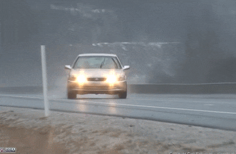 도로의 살인자 빙판과의 처절한 싸움 VIDEO:A desperate fight against the Black Ice