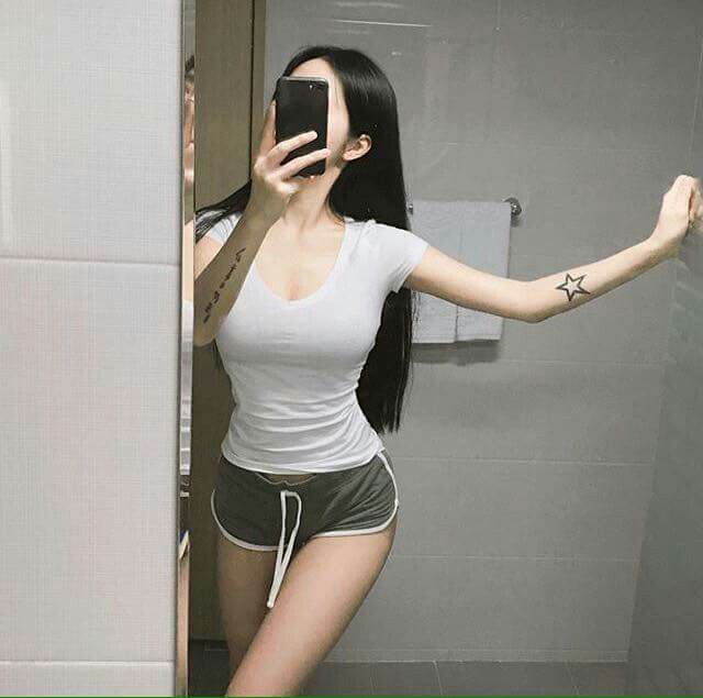 시크한 스타일의 데일리룩 패션스타일 사진 모음 시크한 스타일의 데일리룩 패션스타일 사진 모음