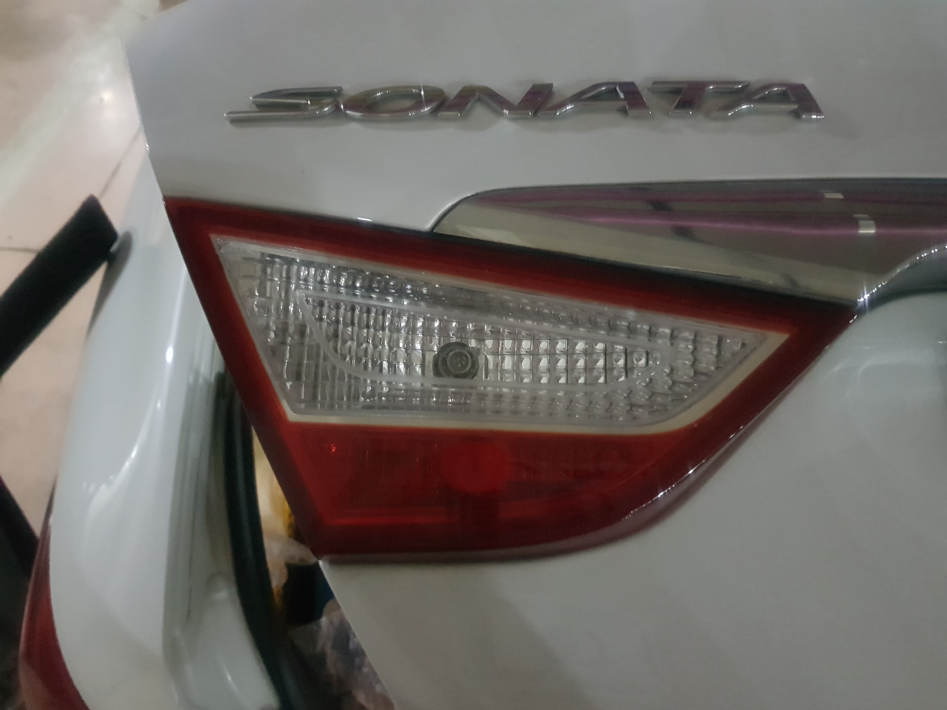 YF소나타 후진등 미등 교체