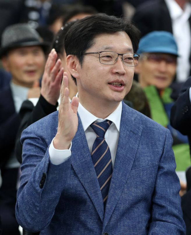 김경수 대통령 정무특보 프로필: 나이 학력 고향 盧 마지막 비서관의 18년 만 청와대 복귀